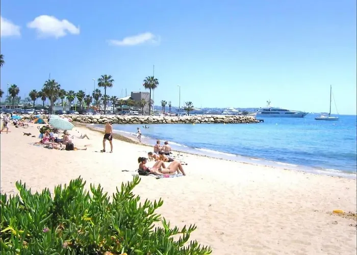 Apartamento Modern Appartment, Central, 10 Min Walk To Vallauris