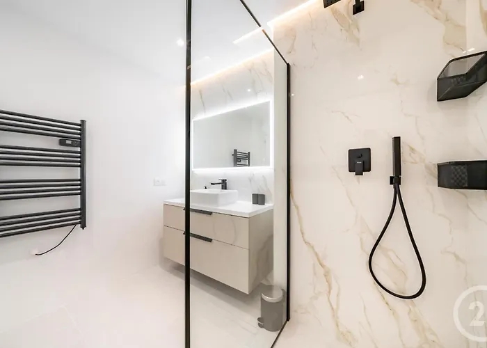 Modern Appartment, Central, 10 Min Walk To Apartamento Vallauris
